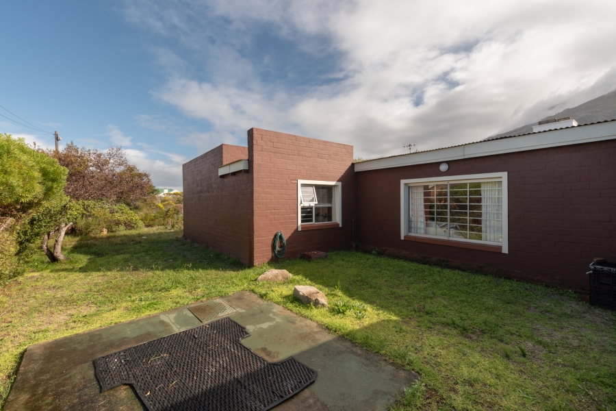 2 Bedroom Property for Sale in Bettys Bay Western Cape